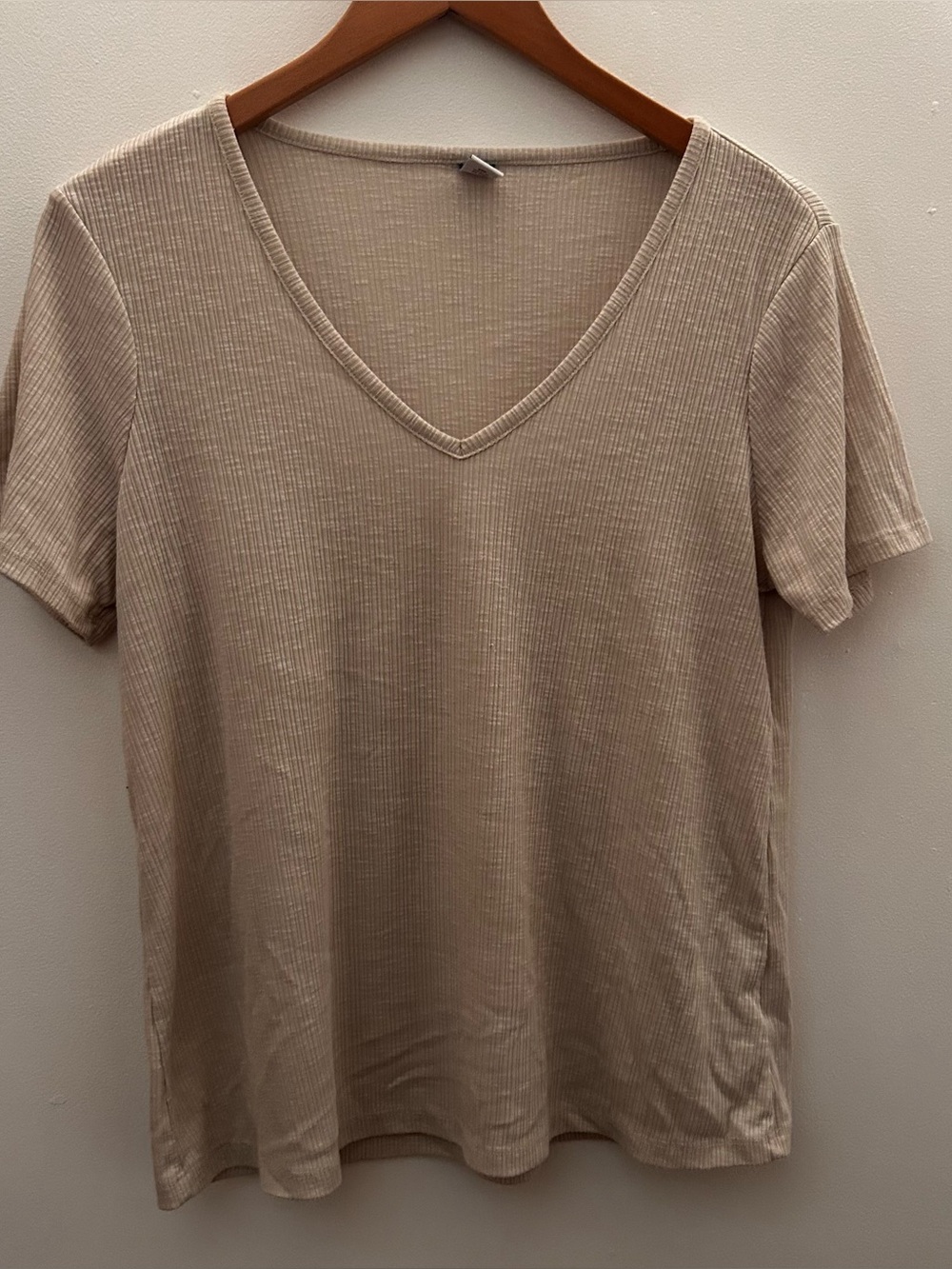 Old Navy Ribbed V-Neck Short Sleeve Top - Beige